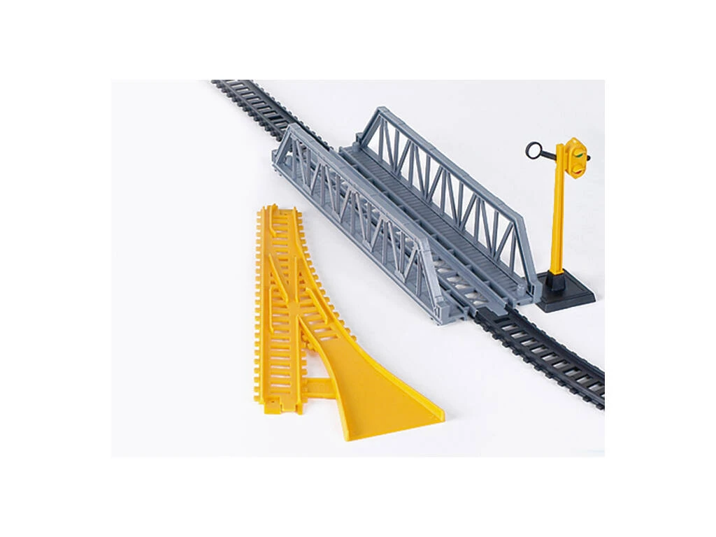 Tren Mercancías Renfe Metálico Con Luz, Puente Y Encarrilador Pequetren 526 6 Tren Mercancías Renfe Metálico Con Luz, Puente Y Encarrilador Pequetren 526 - Imagen 4