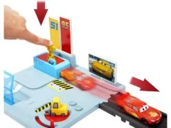 Cars On The Road Circuito De Carreras Dinoco Rusteze Mattel HGV69 9 Cars On The Road Circuito De Carreras Dinoco Rusteze Mattel HGV69 -Mejor Juguetería Tienda 1999965769g03